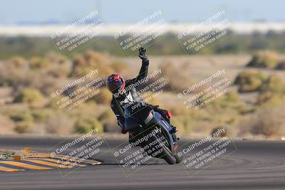 media/Nov-06-2023-Moto Forza (Mon) [[ce023d0744]]/3-Intermediate Group/Session 5 (Turn 4)/